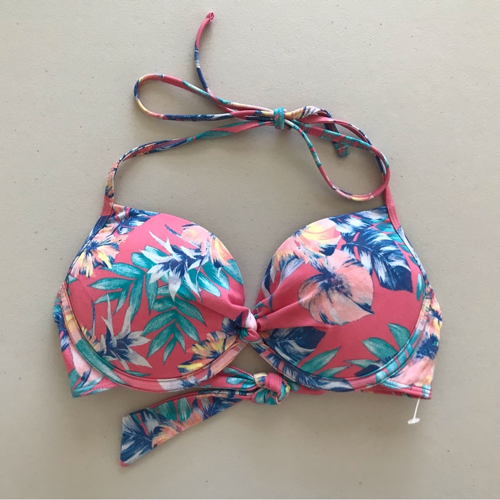 KHM // NWOT Women’s Tropical Bikini Top